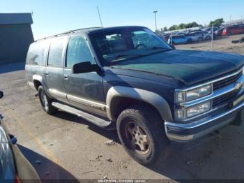  Salvage Chevrolet Suburban 1500