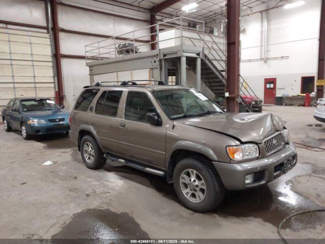  Salvage Nissan Pathfinder