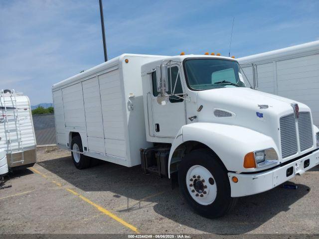  Salvage Kenworth Construction