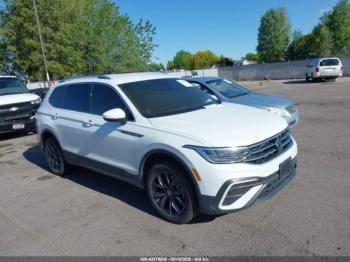  Salvage Volkswagen Tiguan
