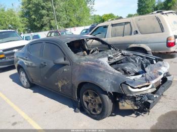  Salvage Dodge Avenger