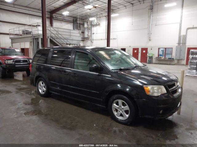  Salvage Dodge Grand Caravan