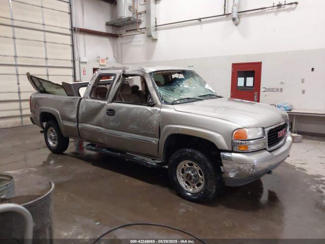  Salvage GMC Sierra 2500