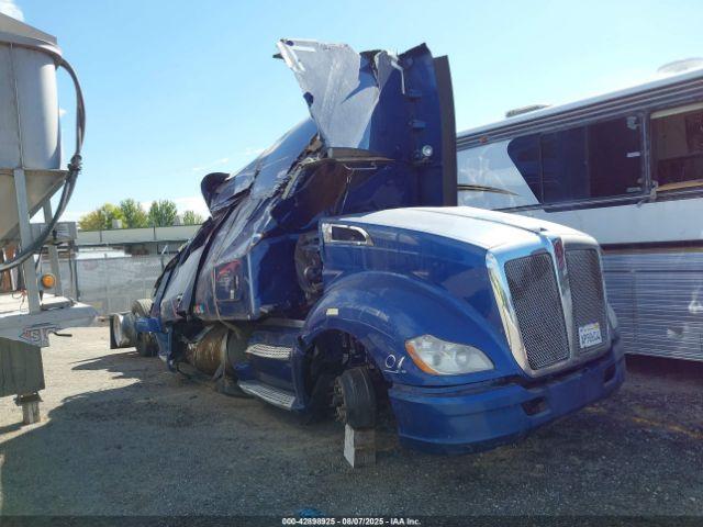  Salvage Kenworth T680