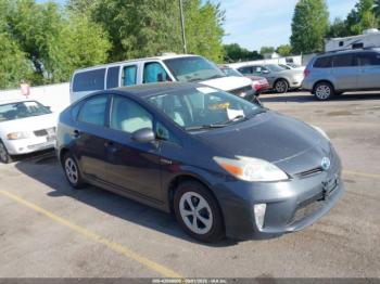  Salvage Toyota Prius