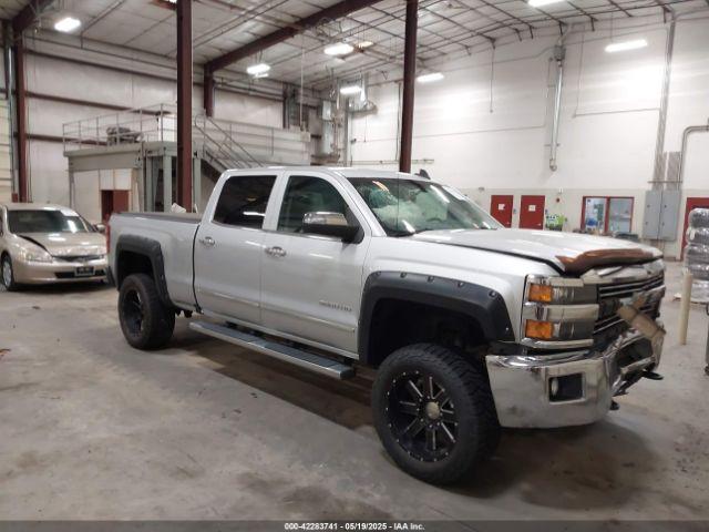 Salvage Chevrolet Silverado 2500