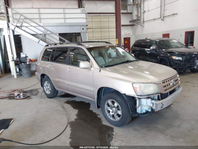  Salvage Toyota Highlander