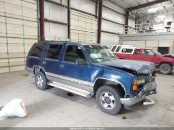  Salvage GMC Yukon