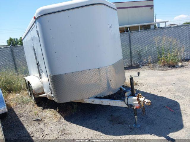  Salvage Horton Trailer