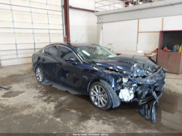  Salvage Mazda Mazda3