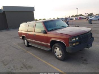  Salvage Chevrolet Suburban 1500