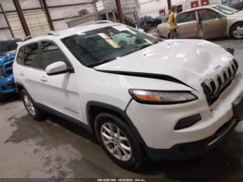  Salvage Jeep Cherokee