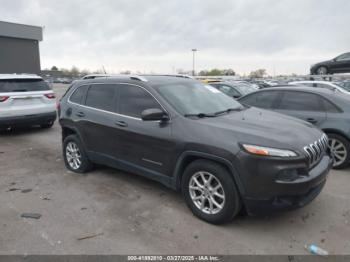  Salvage Jeep Cherokee