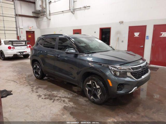  Salvage Kia Seltos
