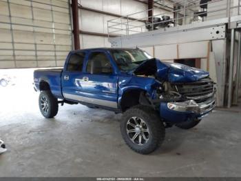  Salvage GMC Sierra 2500
