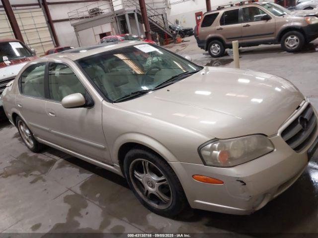  Salvage Nissan Maxima