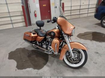  Salvage Harley-Davidson Flhx