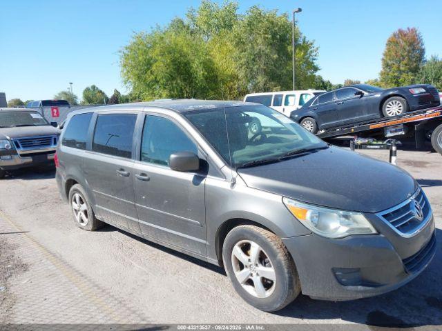  Salvage Volkswagen Routan