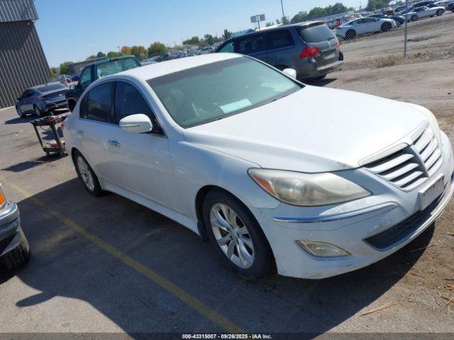 Salvage Hyundai Genesis