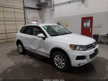  Salvage Volkswagen Touareg