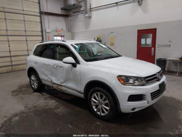  Salvage Volkswagen Touareg