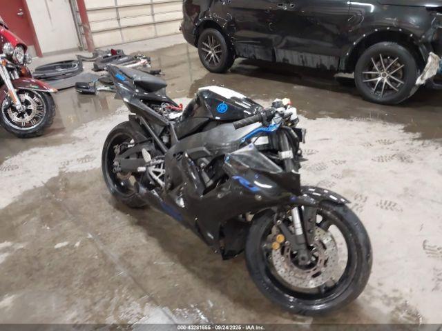  Salvage Yamaha Yzfr1