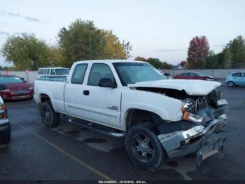  Salvage Chevrolet Silverado 2500