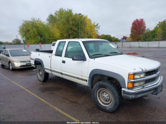  Salvage Chevrolet K2500