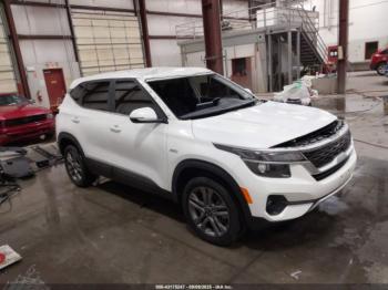  Salvage Kia Seltos