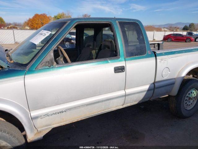 GMC Sonoma Sls Wideside Image 4