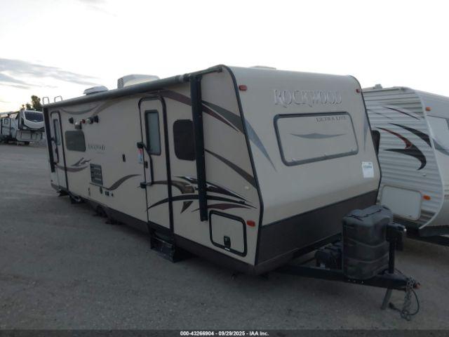  Salvage Rockwood Ultra Lite 2604ws Travel 