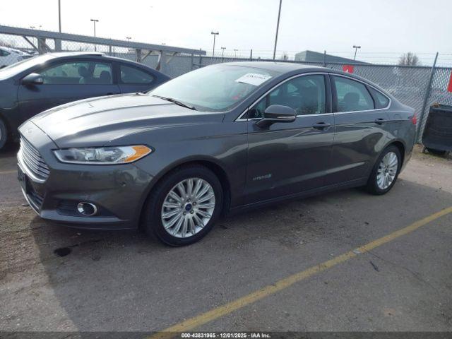 Ford Fusion Se Image 12