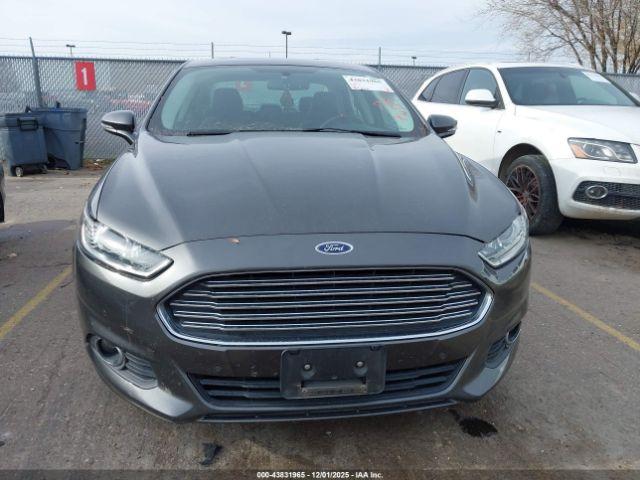 Ford Fusion Se Image 6