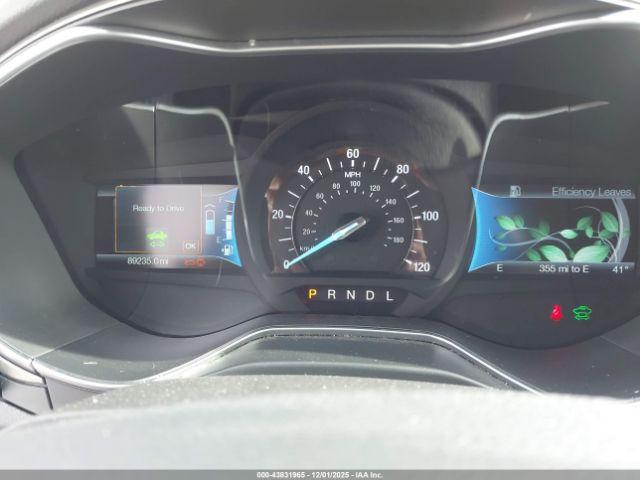 Ford Fusion Se Image 8