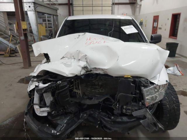 Ram 1500 Tradesman  4x4 6'4 Box Image 16