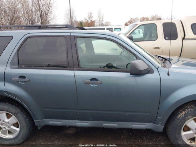 Ford Escape Xlt Image 4