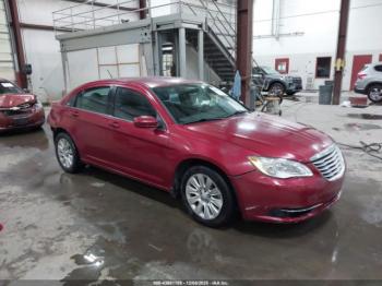  Salvage Chrysler 200