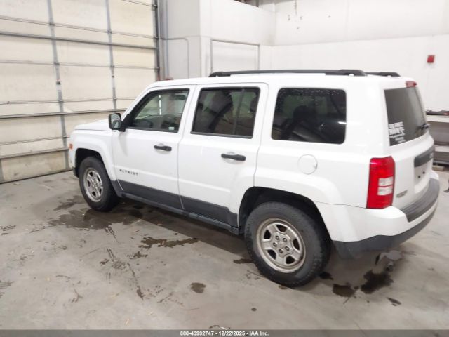 Jeep Patriot Sport Image 11