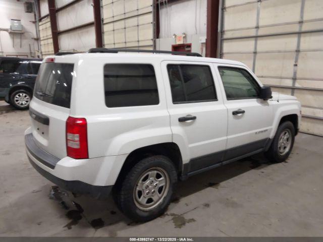 Jeep Patriot Sport Image 5