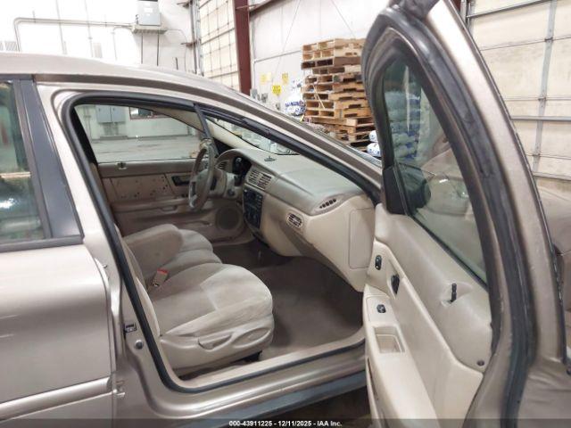 Ford Taurus Se Image 5