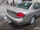 Ford Taurus Se Image 4