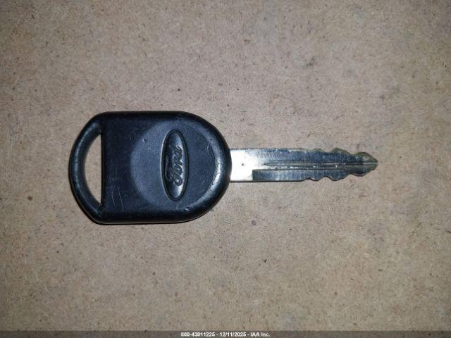 Ford Taurus Se Image 6