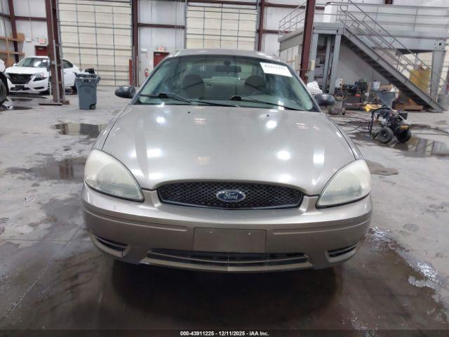 Ford Taurus Se Image 13