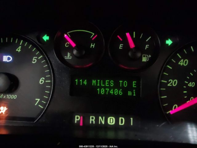 Ford Taurus Se Image 16