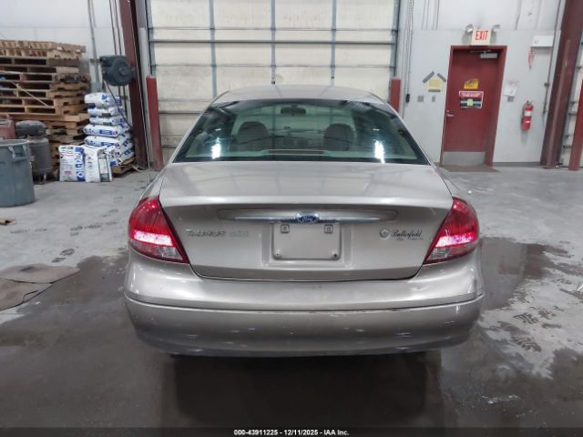 Ford Taurus Se Image 14