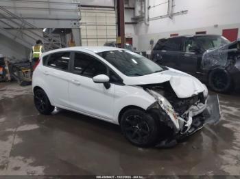  Salvage Ford Fiesta