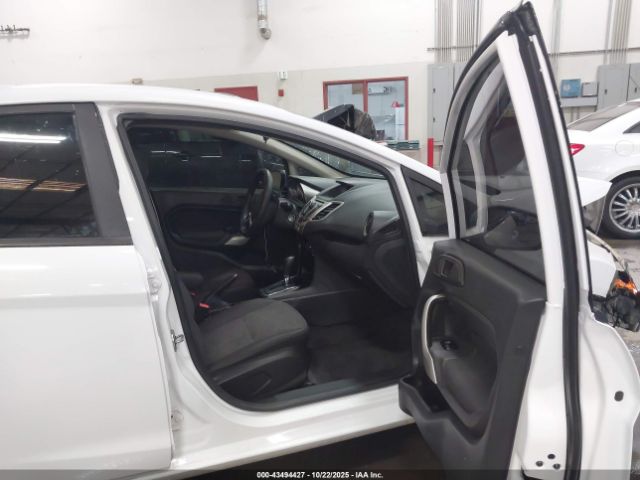 Ford Fiesta Se Image 17