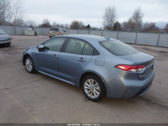 Toyota Corolla Hybrid Le Image 5
