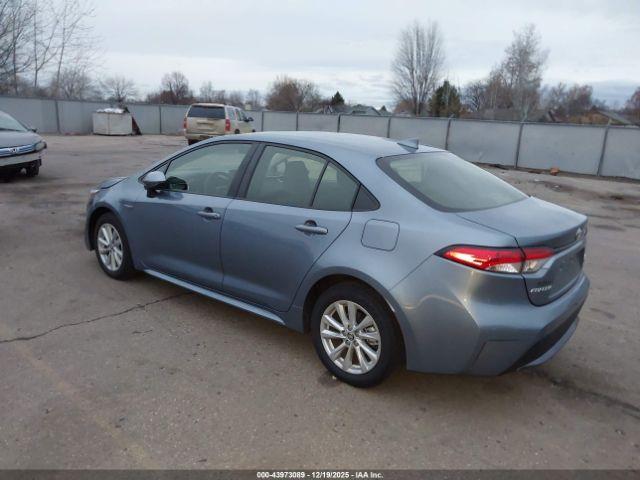 Toyota Corolla Hybrid Le Image 5