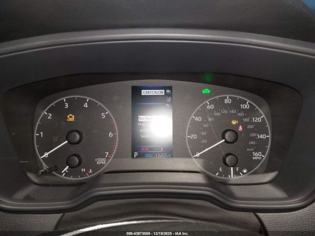 Toyota Corolla Hybrid Le Image 11